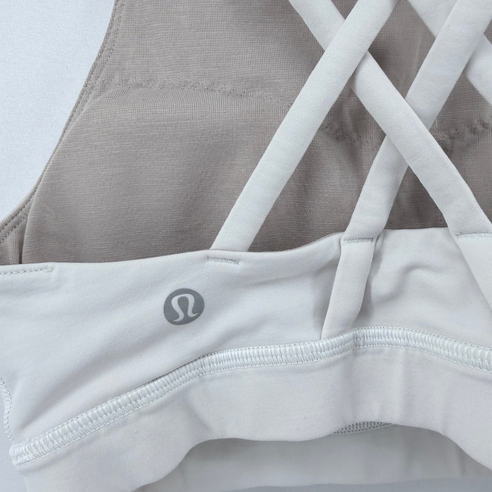 Lululemon Energy Bra High Neck White Crisscross‎ Strappy Back Sports Bra Size 6 - Picture 3 of 4